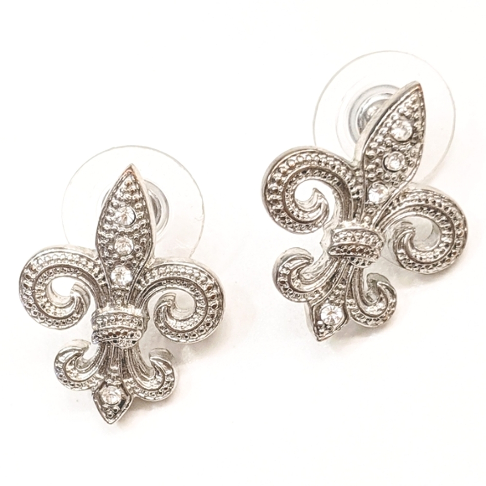 Fleur de lis Earrings, Pierced. Silver & Rhinestone.